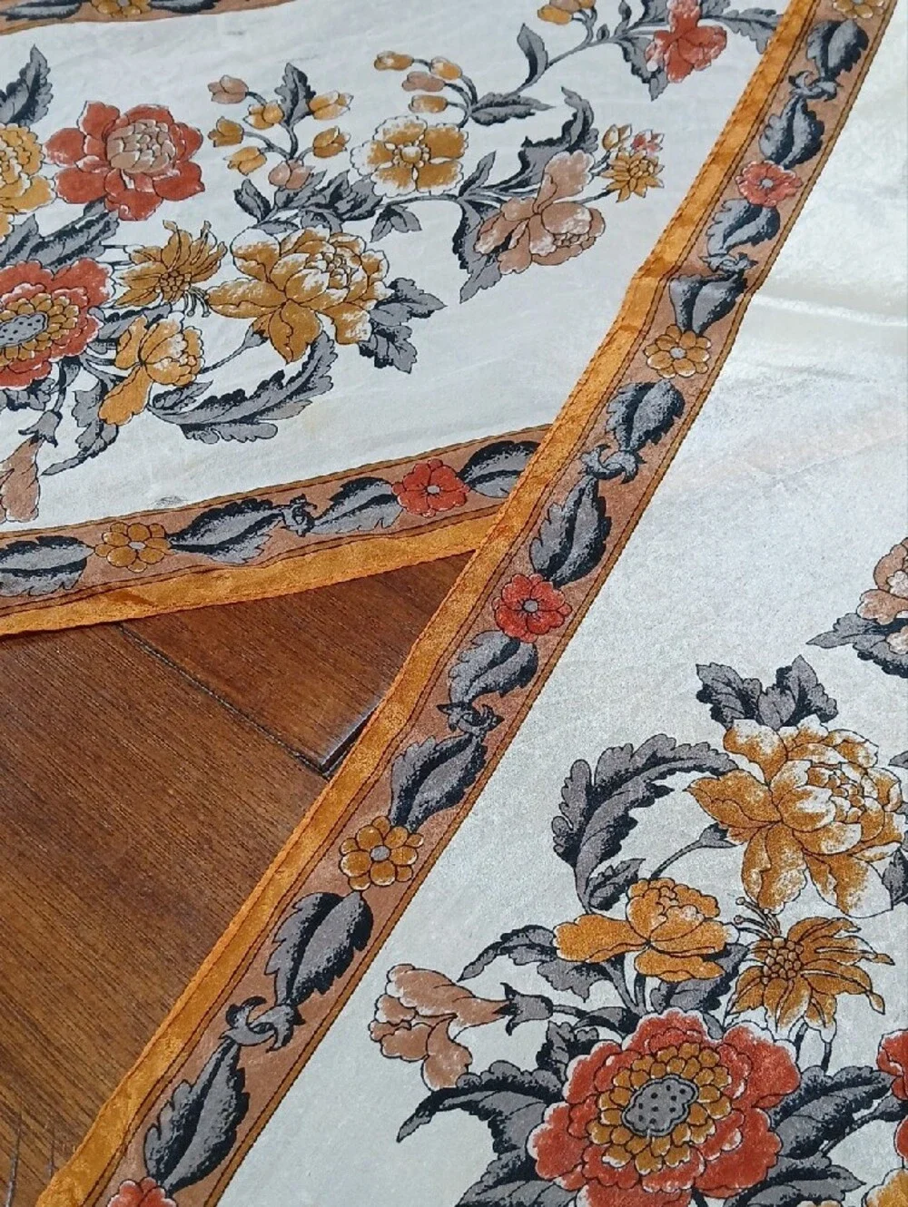 Vintage 1980s Oscar de la Renta Floral Silk Oblong Scarf